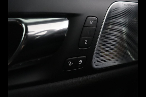 Volvo V60 2.0 T6 AWD Inscription 310PK Inscription | Bowers & Wilkins | Panoramadak | Head Up | Trekhaak | LED | Stoelverwarming | Stoelkoeling | Adaptive cruise | 360 camera | Memory |