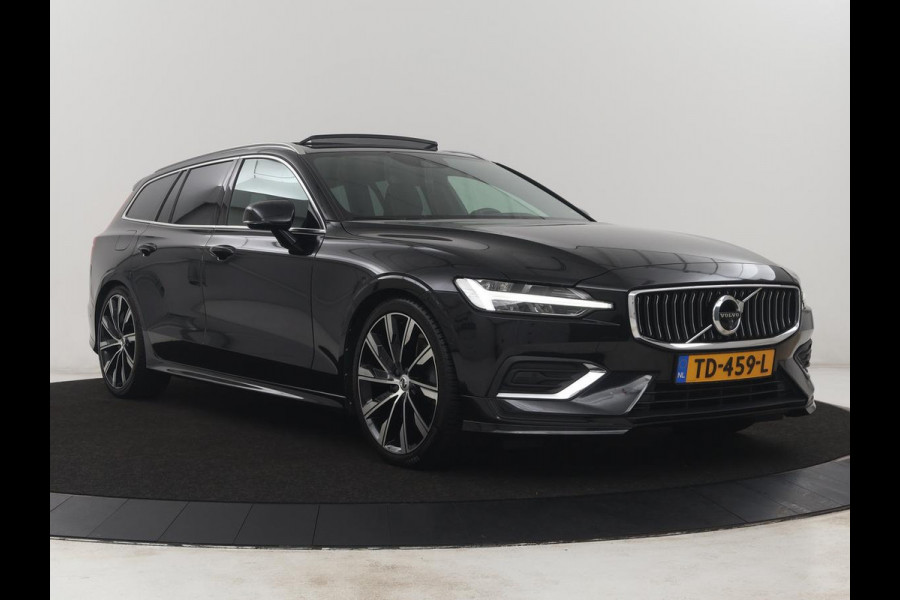 Volvo V60 2.0 T6 AWD Inscription 310PK Inscription | Bowers & Wilkins | Panoramadak | Head Up | Trekhaak | LED | Stoelverwarming | Stoelkoeling | Adaptive cruise | 360 camera | Memory |