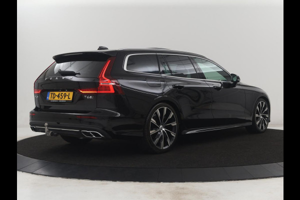 Volvo V60 2.0 T6 AWD Inscription 310PK Inscription | Bowers & Wilkins | Panoramadak | Head Up | Trekhaak | LED | Stoelverwarming | Stoelkoeling | Adaptive cruise | 360 camera | Memory |
