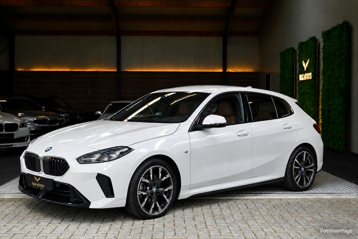BMW 1-serie 120 M-Sport - Head-up - 360° - Mokka