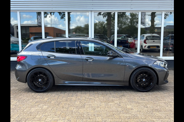 BMW 1-serie 118d High Executive | M Pakket | Shadow Line | Apple Carplay | Achterruitrijcamera