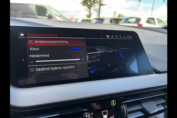 BMW 1-serie 118d High Executive | M Pakket | Shadow Line | Apple Carplay | Achterruitrijcamera