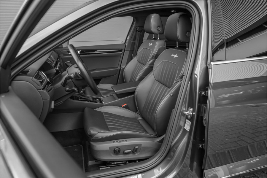Škoda Superb Combi 1.4 TSI iV Laurin & Klement Pano ACC Trekhaak
