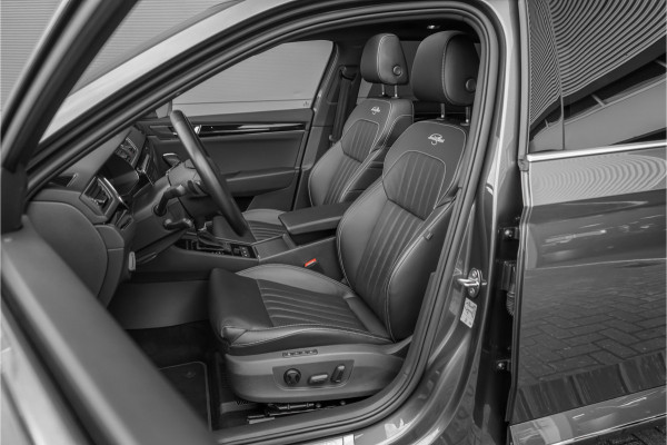 Škoda Superb Combi 1.4 TSI iV Laurin & Klement Pano ACC Trekhaak