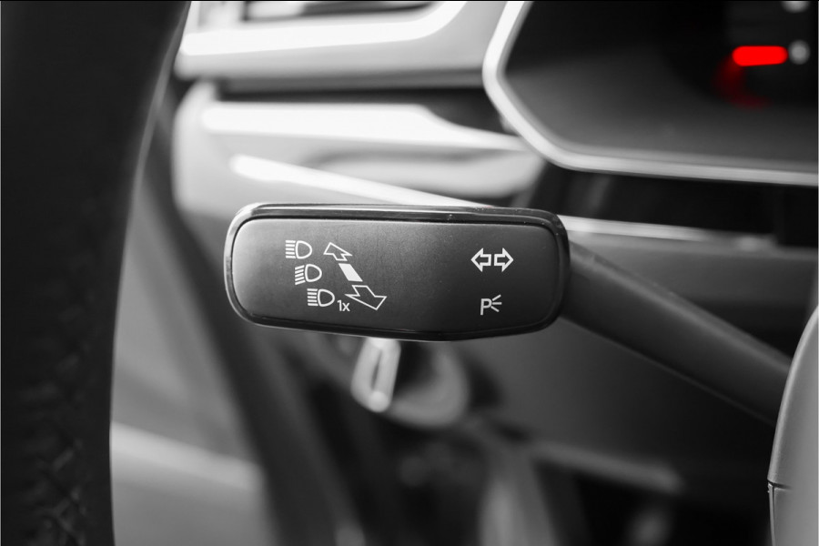 Škoda Superb Combi 1.4 TSI iV Laurin & Klement Pano ACC Trekhaak