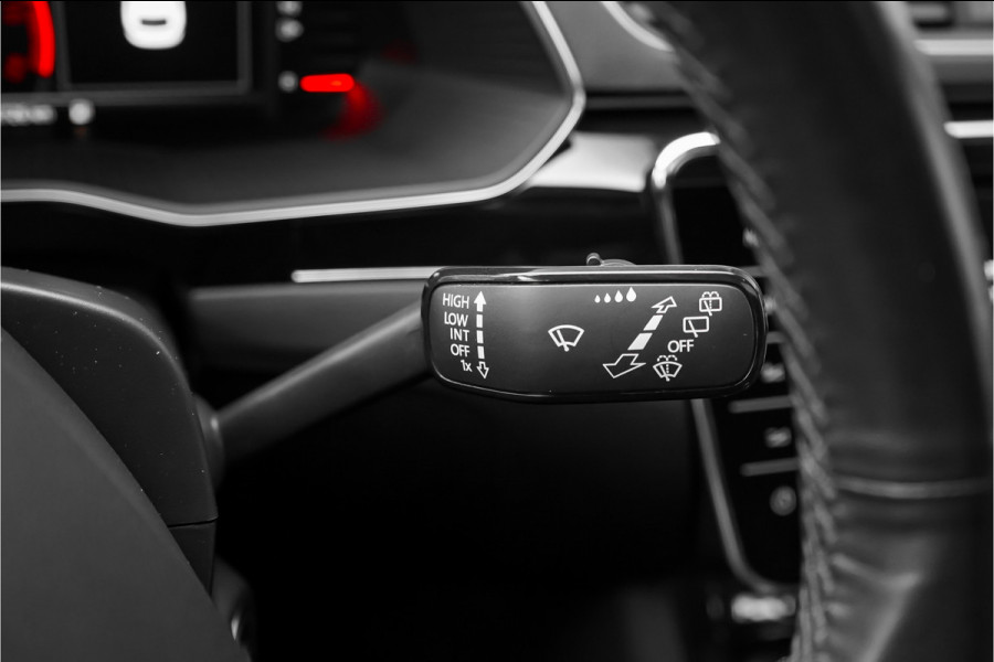 Škoda Superb Combi 1.4 TSI iV Laurin & Klement Pano ACC Trekhaak