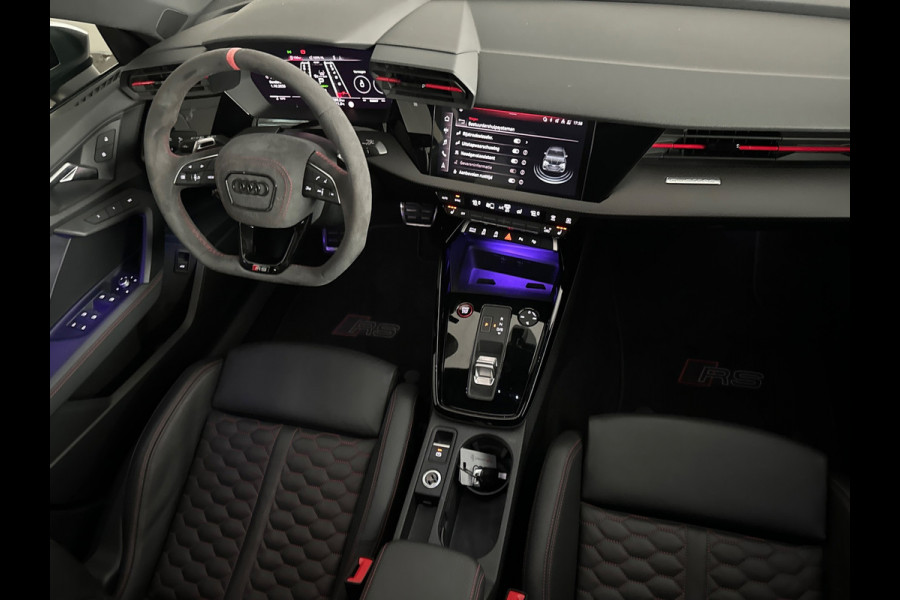 Audi RS3 Sportback 2.5 TFSI quattro Pano|Massage|Blindspot|ACC|Keyless