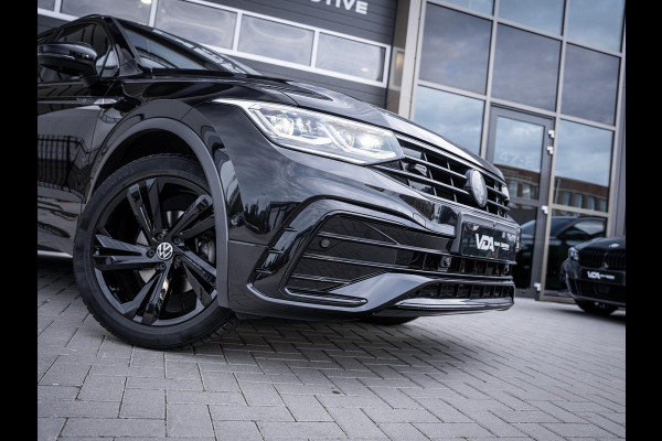 Volkswagen Tiguan 1.5 TSI 3x R-Line - IQ-L l Pano l Trekhaak l 360cam l Keyless
