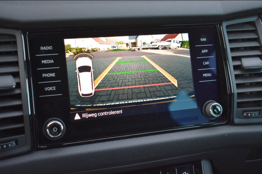 Škoda Kodiaq 1.5 TSI Sportline | NAP | CAMERA | STOELVERWARMING | APPLE CARPLAY | VIRTUAL COCKPIT