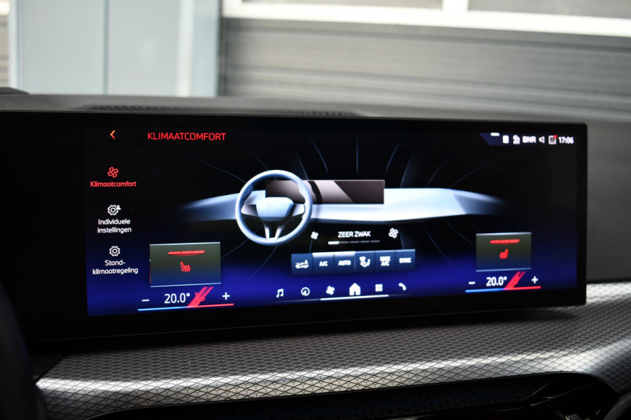 BMW 3 Serie Touring 330e xDrive LCI-2 Pano El-zetels HUD 360-cam Trekhaak