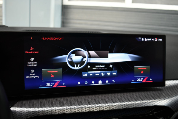 BMW 3 Serie Touring 330e xDrive LCI-2 Pano El-zetels HUD 360-cam Trekhaak