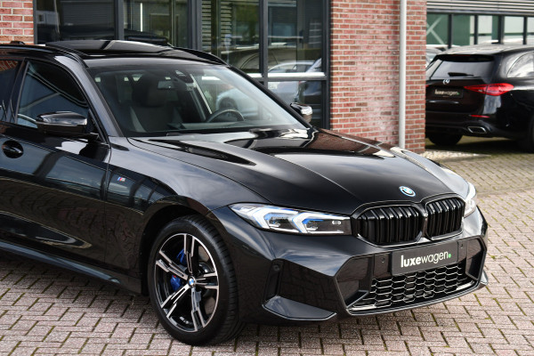 BMW 3 Serie Touring 330e xDrive LCI-2 Pano El-zetels HUD 360-cam Trekhaak