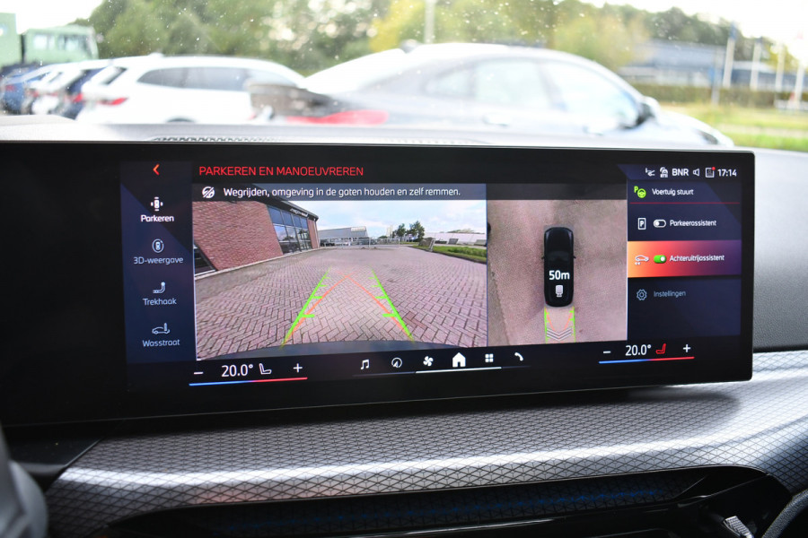 BMW 3 Serie Touring 330e xDrive LCI-2 Pano El-zetels HUD 360-cam Trekhaak