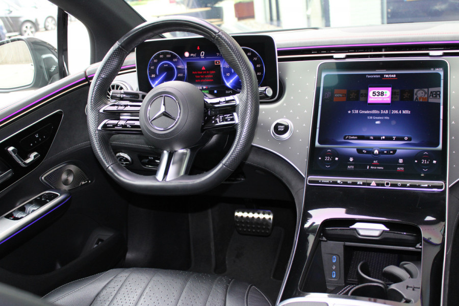 Mercedes-Benz EQE 350+ Launch Edition / AMG Line / 91 kWh / Luchtvering / Pano / Burmester / Vol Opties / NIEUWSTAAT
