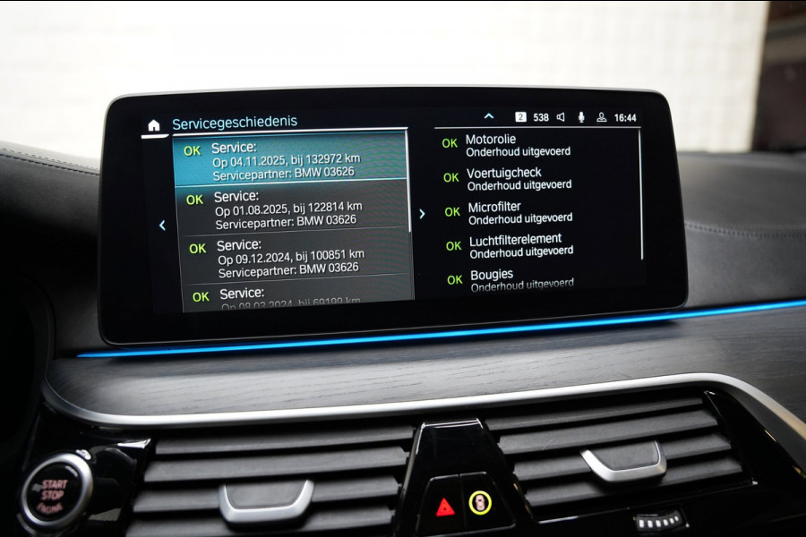 BMW 5 Serie Touring 530e M SPORT PANO LASER SFEER H&K HUD