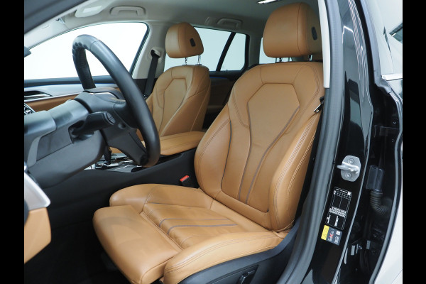 BMW 5 Serie Touring 520e | Leder | HUD | Keyless | 360 | Sfeerlicht | Dodehoek | Stoelverwarming | Carplay