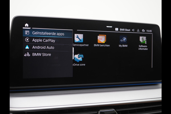 BMW 5 Serie Touring 520e | Leder | HUD | Keyless | 360 | Sfeerlicht | Dodehoek | Stoelverwarming | Carplay