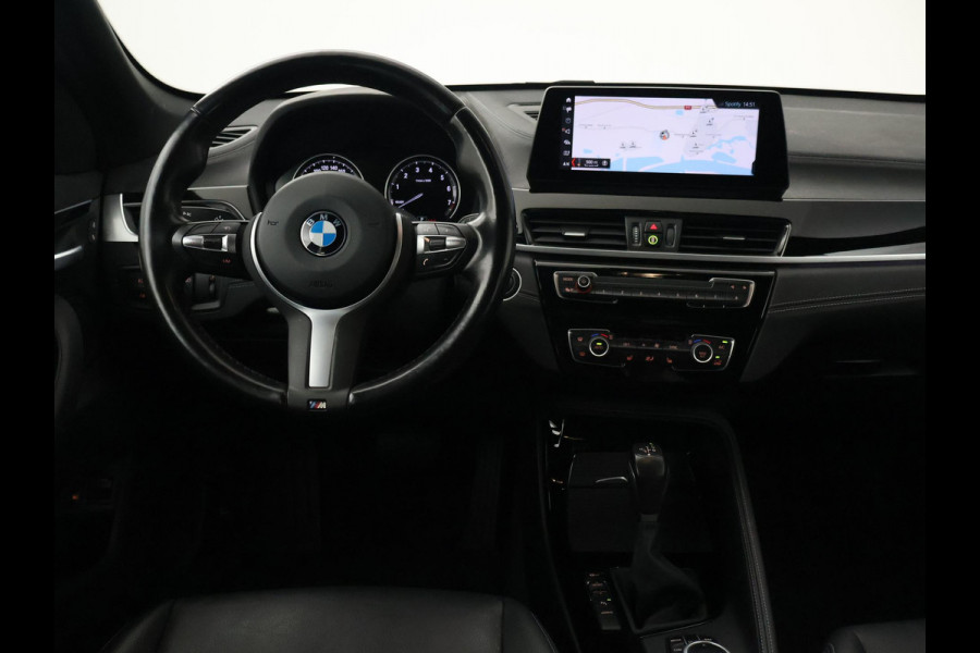 BMW X1 xDrive25e 220 PK BUSINESS EDITION + TREKHAAK | HEAD-UP | SFEERVERL. | CAMERA | STOELVERW.