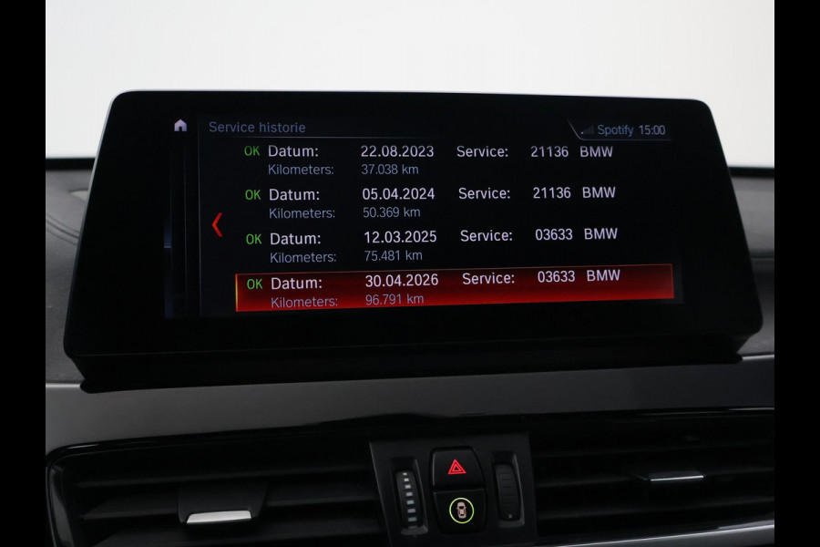 BMW X1 xDrive25e 220 PK BUSINESS EDITION + TREKHAAK | HEAD-UP | SFEERVERL. | CAMERA | STOELVERW.