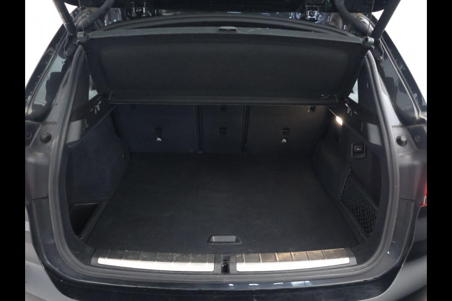 BMW X1 xDrive25e 220 PK BUSINESS EDITION + TREKHAAK | HEAD-UP | SFEERVERL. | CAMERA | STOELVERW.