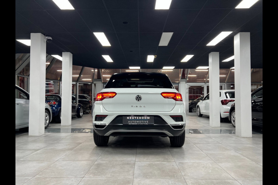Volkswagen T-Roc 1.5 TSI | ACC | Camera | Pano | Virtual