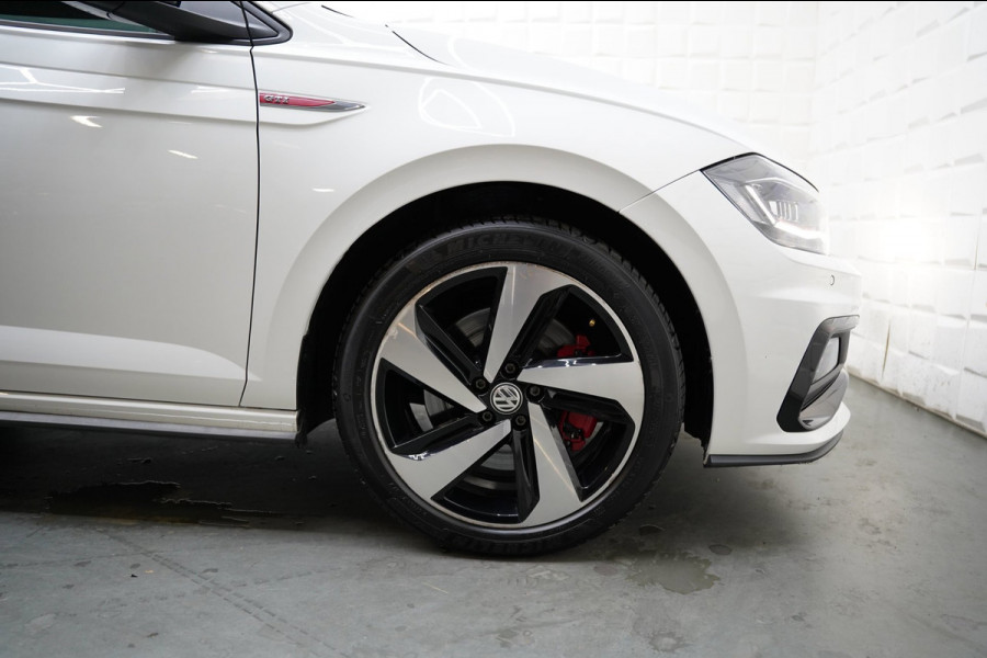 Volkswagen Polo 2.0 TSI GTI VIRTUAL KEYLESS BEATS CAMERA