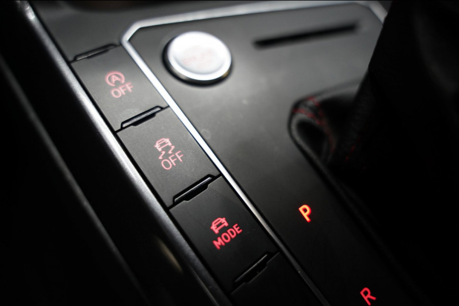 Volkswagen Polo 2.0 TSI GTI VIRTUAL KEYLESS BEATS CAMERA