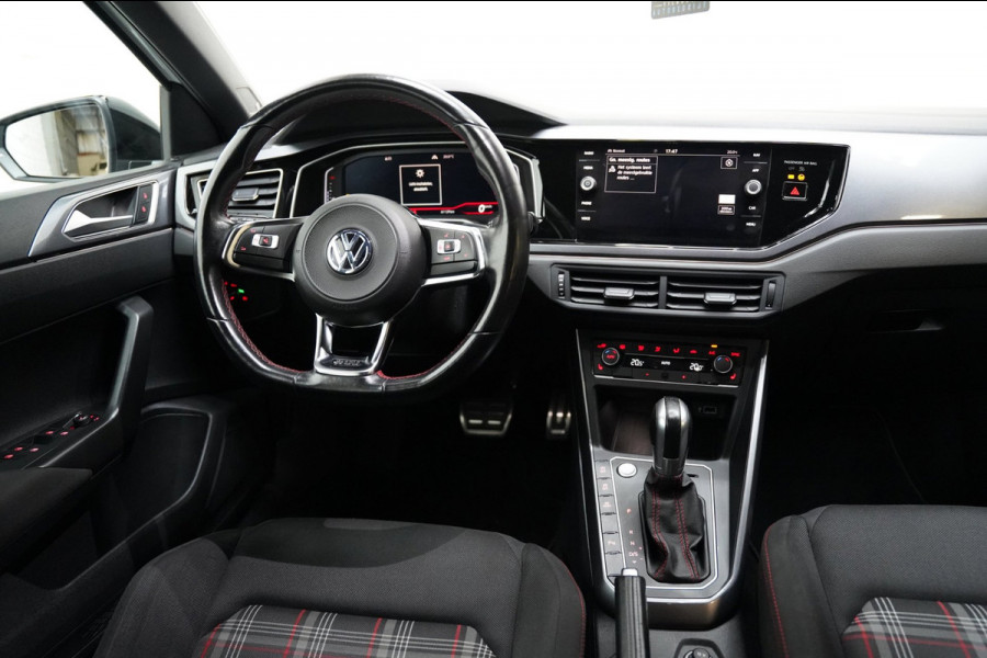 Volkswagen Polo 2.0 TSI GTI VIRTUAL KEYLESS BEATS CAMERA