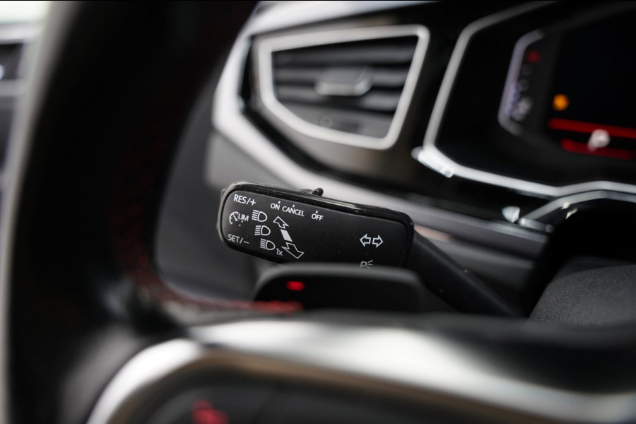 Volkswagen Polo 2.0 TSI GTI VIRTUAL KEYLESS BEATS CAMERA