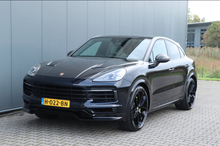 Porsche Cayenne Coupé 3.0 E-Hybrid | Sport Chrono | ACC | Bose | Sterrenhemel!