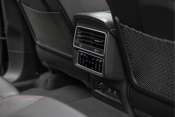 Audi RSQ8 4.0 TFSI 600pk Quattro Keramisch Dynamic+ Standkachel HuD B&O Trekhaak