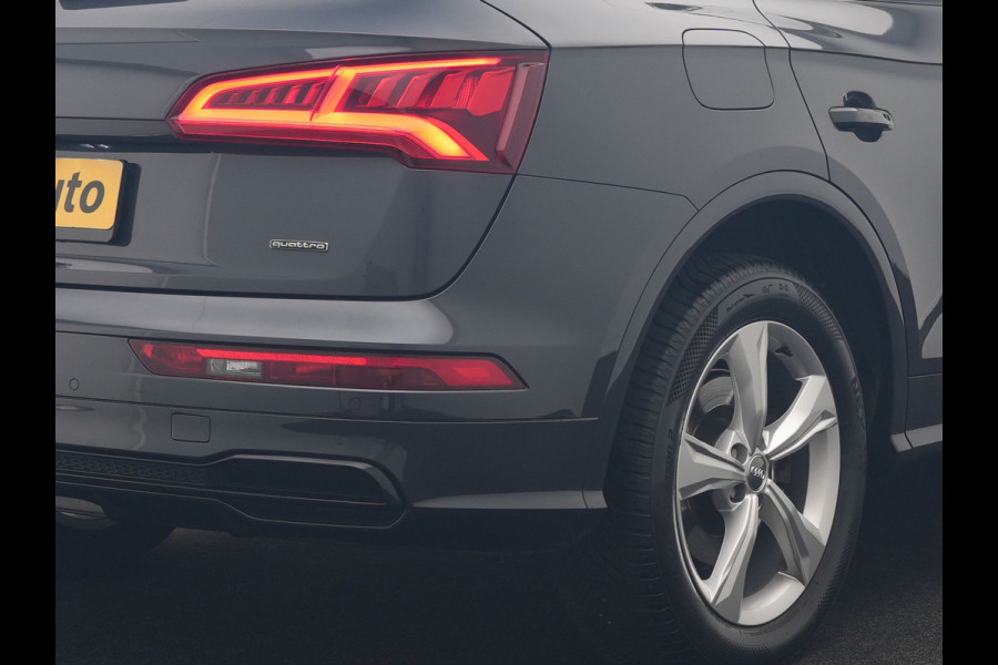 Audi Q5 50 TFSI e Quattro 2x S Line PHEV 300pk | Trekhaak Af Fabriek | Virtual Cockpit | Camera | Sportstoelen Verwarmd | Keyless | Blis | Apple Carplay | Navigatie | DAB | Cruise Control | Plug In Hybrid |