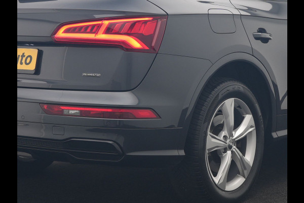 Audi Q5 50 TFSI e Quattro 2x S Line PHEV 300pk | Trekhaak Af Fabriek | Virtual Cockpit | Camera | Sportstoelen Verwarmd | Keyless | Blis | Apple Carplay | Navigatie | DAB | Cruise Control | Plug In Hybrid |