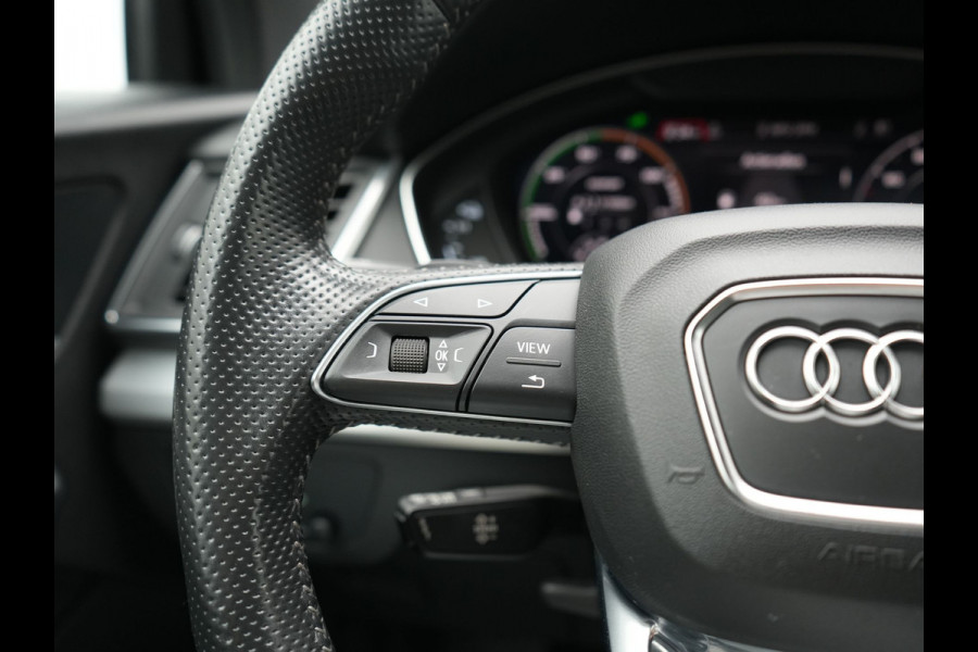 Audi Q5 50 TFSI e Quattro 2x S Line PHEV 300pk | Trekhaak Af Fabriek | Virtual Cockpit | Camera | Sportstoelen Verwarmd | Keyless | Blis | Apple Carplay | Navigatie | DAB | Cruise Control | Plug In Hybrid |