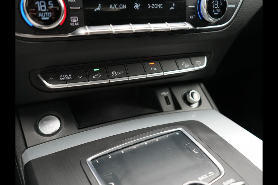 Audi Q5 50 TFSI e Quattro 2x S Line PHEV 300pk | Trekhaak Af Fabriek | Virtual Cockpit | Camera | Sportstoelen Verwarmd | Keyless | Blis | Apple Carplay | Navigatie | DAB | Cruise Control | Plug In Hybrid |