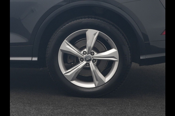 Audi Q5 50 TFSI e Quattro 2x S Line PHEV 300pk | Trekhaak Af Fabriek | Virtual Cockpit | Camera | Sportstoelen Verwarmd | Keyless | Blis | Apple Carplay | Navigatie | DAB | Cruise Control | Plug In Hybrid |