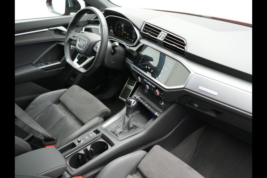 Audi Q3 45 TFSI e 2x S Line PHEV 245pk Dealer O.H. | Trekhaak Af Fabriek | Panodak | Adaptive Cruise | 360 Camera | Matrix LED | Alcantara Sportstoelen Memory & Verwarmd | Blis | Keyless | Sfeerverlichting | Navigatie | DAB | 19"L.M | Plug In Hybrid |