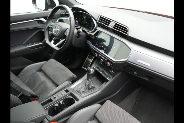 Audi Q3 45 TFSI e 2x S Line PHEV 245pk Dealer O.H. | Trekhaak Af Fabriek | Panodak | Adaptive Cruise | 360 Camera | Matrix LED | Alcantara Sportstoelen Memory & Verwarmd | Blis | Keyless | Sfeerverlichting | Navigatie | DAB | 19"L.M | Plug In Hybrid |