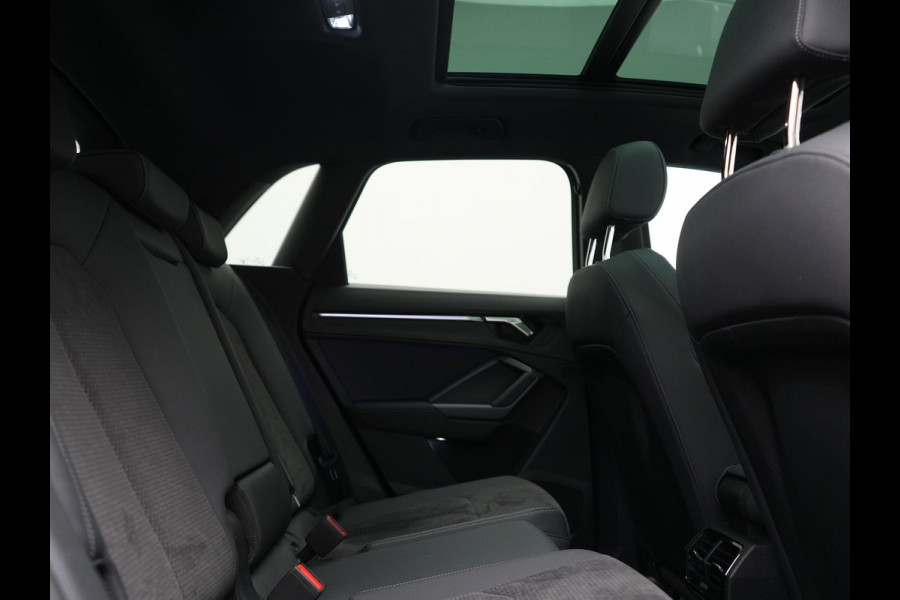 Audi Q3 45 TFSI e 2x S Line PHEV 245pk Dealer O.H. | Trekhaak Af Fabriek | Panodak | Adaptive Cruise | 360 Camera | Matrix LED | Alcantara Sportstoelen Memory & Verwarmd | Blis | Keyless | Sfeerverlichting | Navigatie | DAB | 19"L.M | Plug In Hybrid |