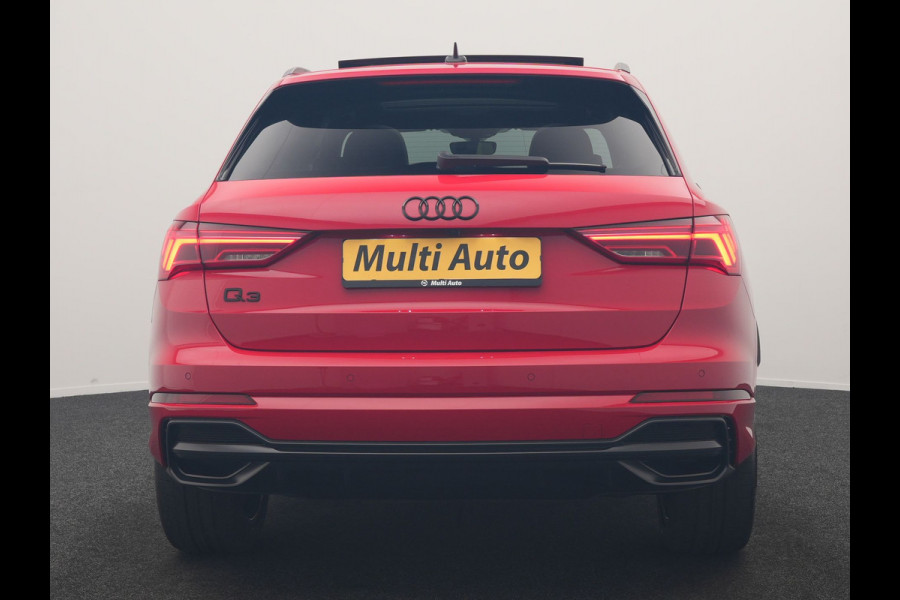 Audi Q3 45 TFSI e 2x S Line PHEV 245pk Dealer O.H. | Trekhaak Af Fabriek | Panodak | Adaptive Cruise | 360 Camera | Matrix LED | Alcantara Sportstoelen Memory & Verwarmd | Blis | Keyless | Sfeerverlichting | Navigatie | DAB | 19"L.M | Plug In Hybrid |