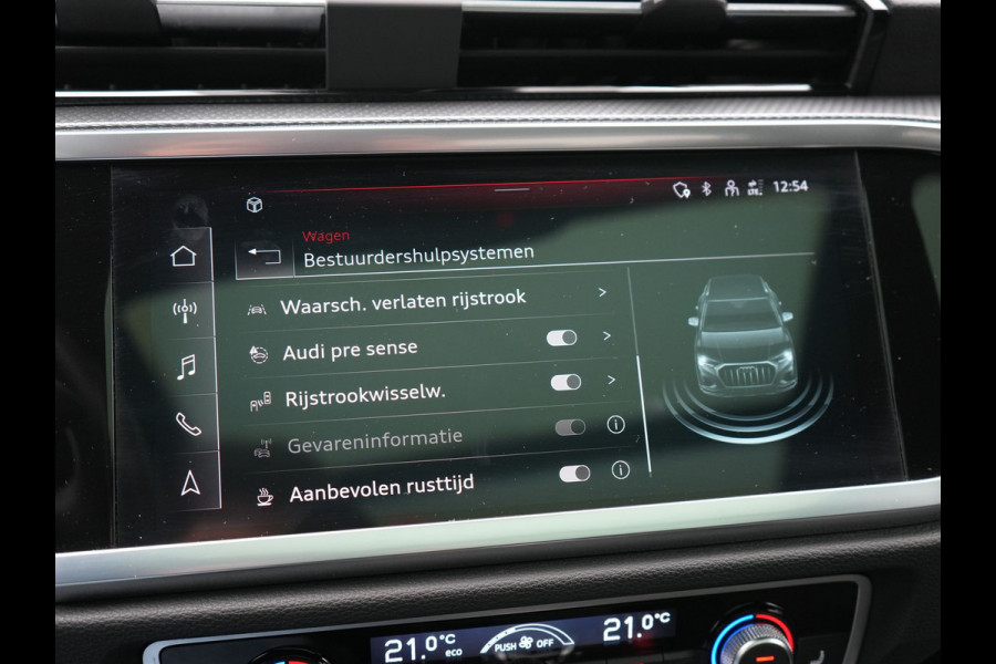 Audi Q3 45 TFSI e 2x S Line PHEV 245pk Dealer O.H. | Trekhaak Af Fabriek | Panodak | Adaptive Cruise | 360 Camera | Matrix LED | Alcantara Sportstoelen Memory & Verwarmd | Blis | Keyless | Sfeerverlichting | Navigatie | DAB | 19"L.M | Plug In Hybrid |