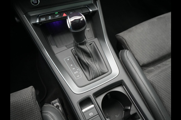 Audi Q3 45 TFSI e 2x S Line PHEV 245pk Dealer O.H. | Trekhaak Af Fabriek | Panodak | Adaptive Cruise | 360 Camera | Matrix LED | Alcantara Sportstoelen Memory & Verwarmd | Blis | Keyless | Sfeerverlichting | Navigatie | DAB | 19"L.M | Plug In Hybrid |