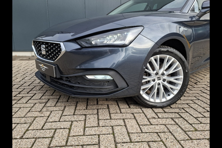 Seat Leon Sportstourer 1.4 TSI PHEV XCELLENCE Automaat * Navigatiesysteem * Elek. Trekhaak * Parkeercamera *