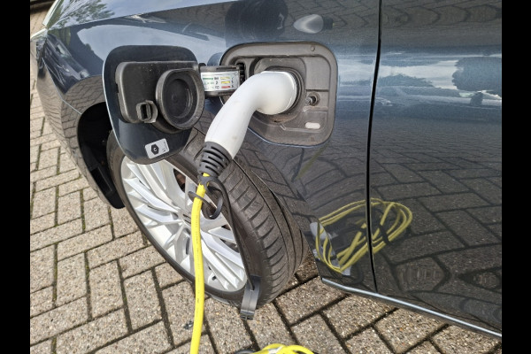 Seat Leon Sportstourer 1.4 TSI PHEV XCELLENCE Automaat * Navigatiesysteem * Elek. Trekhaak * Parkeercamera *