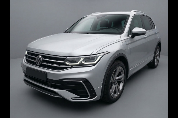 Volkswagen Tiguan 1.4 TSI eHybrid 245pk PHEV R-Line | Panorama | Trekhaak | Leer | Keyless