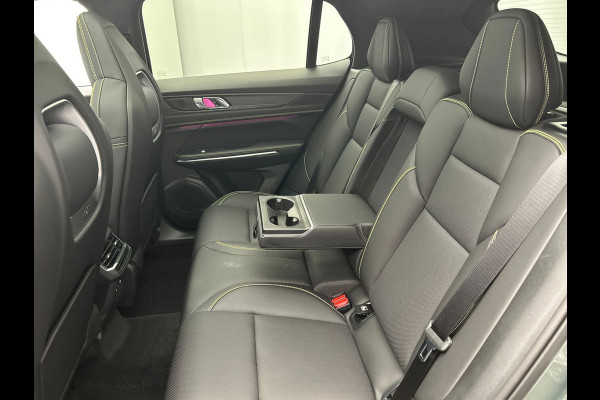 Lynk & Co 01 1.5 More Leder| Pano | Stoel+Stuurwielverwarming | Keyless