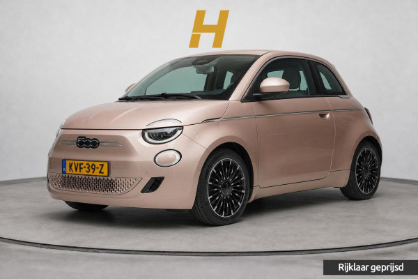 Fiat 500E La Prima 42 kWh | SoH 97,6% | Leder | Lm velgen | Navigatie | Carplay |