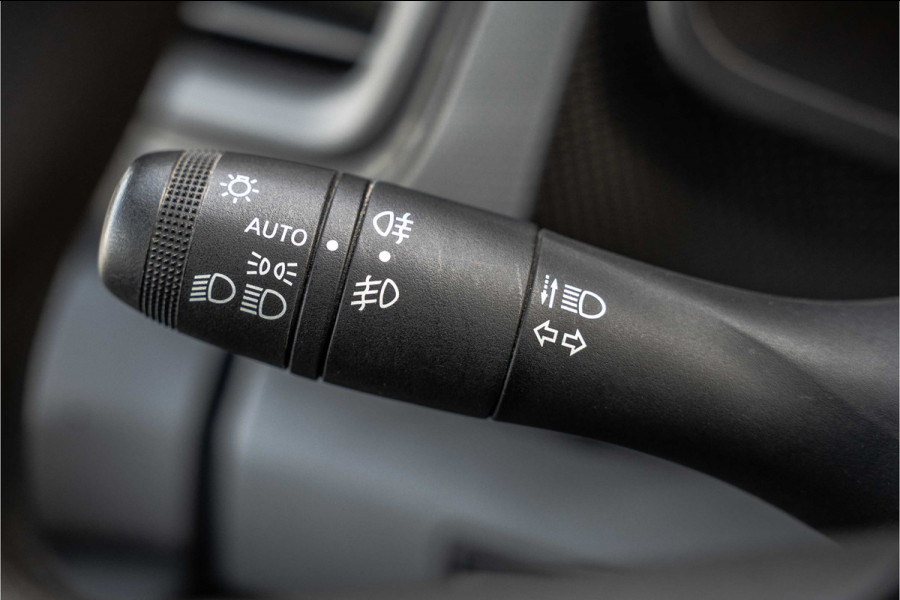 Renault Trafic 2.0 dCi 150 L2H1 | Automaat | 5-Zits | 150 PK | Camera | Cruise | Navi | Airco
