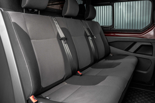 Renault Trafic 2.0 dCi 150 L2H1 | Automaat | 5-Zits | 150 PK | Camera | Cruise | Navi | Airco