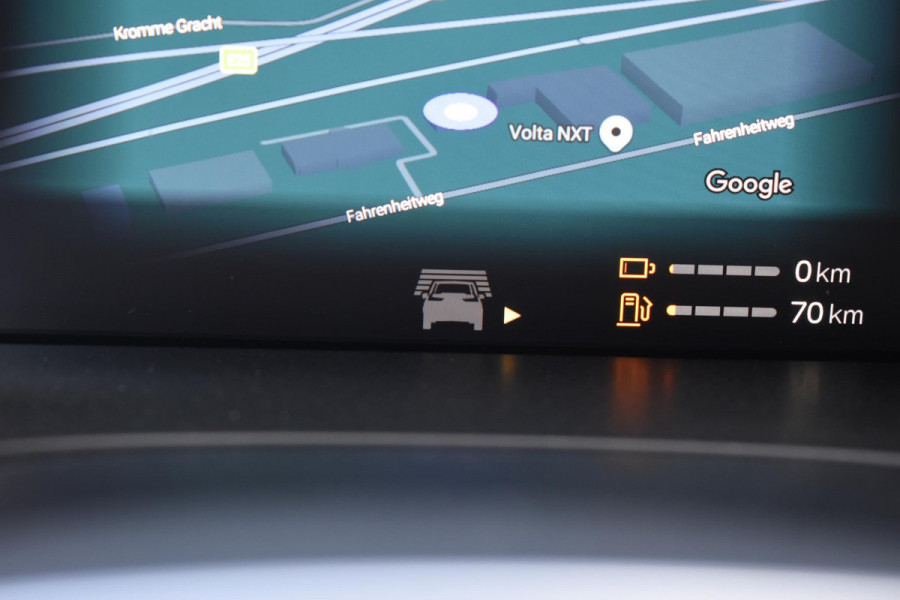 Volvo XC60 T6 350PK Plug-in hybrid AWD Ultra Black Edition / Luchtvering / Bowers & Wilkins / Adaptive Cruise control / Head-up Display / Elektrische stoelen met geheugen / Massagefunctie voorstoelen / Stoelverwarming V+A / Stoelventilatie / Stuurverwarming / 360 Camera /